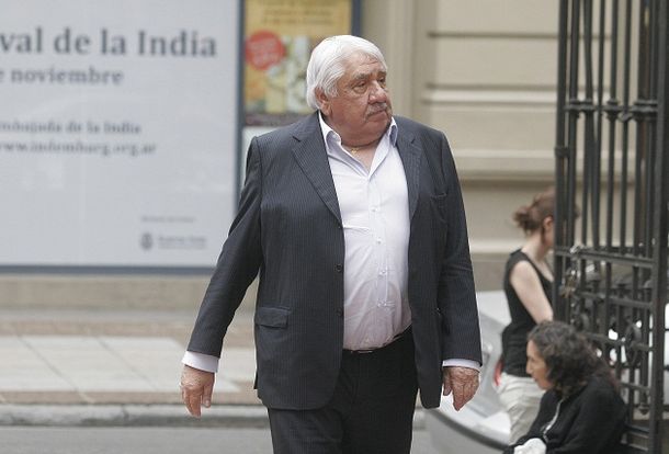 Lescano y Viviani abren grietas en el frente antimoyanista de la CGT