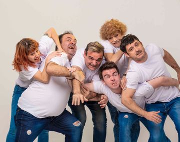 María Rosa Fugazot vuelve al teatro con APPSTINENCIA: ¿Podés vivir sin señal?: de qué trata