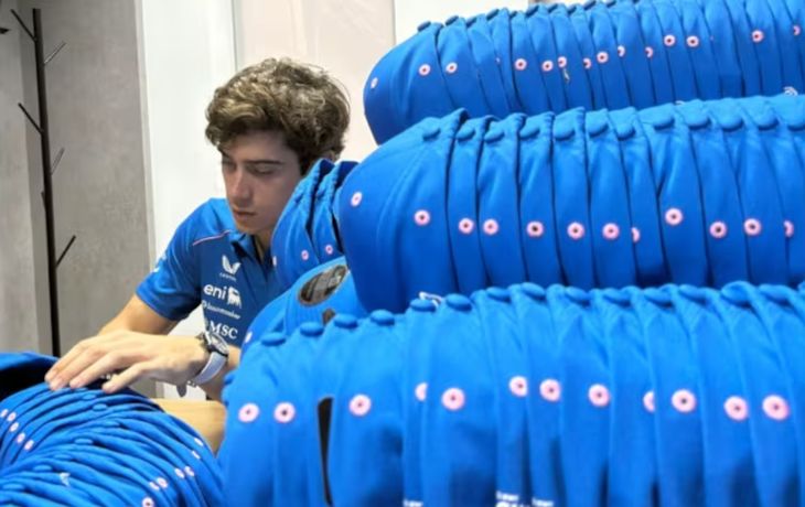 Antes de los tests en Baréin, Colapinto fue protagonista de un divertido momento en Alpine