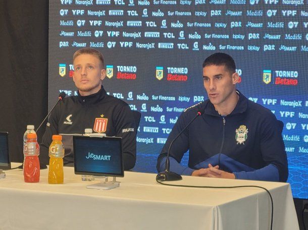 Los capitanes de Estudiantes de La Plata y Gimnasia y Esgrima La Plata