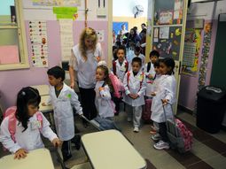 cuatro gremios acatan la conciliacion y el miercoles se reunen con el gobierno cuatro gremios acatan la conciliacion y el miercoles se reunen con el gobierno