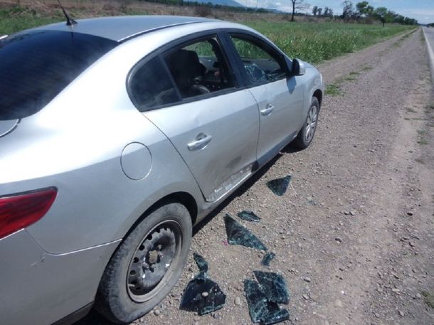 Encontraron 100 mil pesos escondidos en un auto en Salta - Crédito: El Tribuno