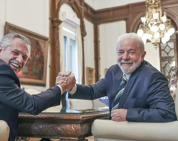 Alberto Fernández felicitó a Lula da Silva por el triunfo en las elecciones en Brasil