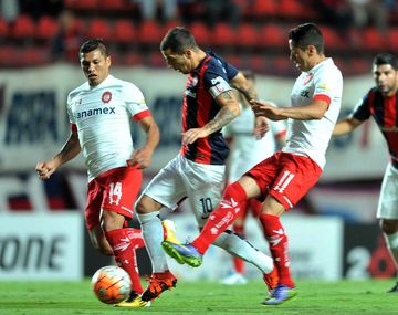 San Lorenzo no pudo ante el Toluca y sólo empató en un partido atractivo
