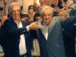 tabare vazquez sucedera a mujica y vuelve a ser presidente de uruguay tabare vazquez sucedera a mujica y vuelve a ser presidente de uruguay