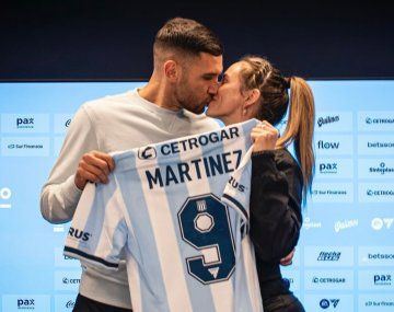 El mensaje íntimo de Maravilla a su esposa tras renovar contrato con Racing