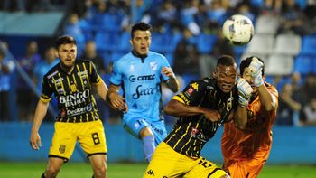 temperley y olimpo de bahia blanca igualaron sin goles y el punto no les sirvio a ninguno temperley y olimpo de bahia blanca igualaron sin goles y el punto no les sirvio a ninguno