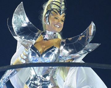 Xuxa deslumbró en el Carnaval de Río