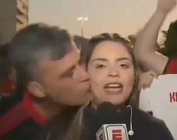 Acosaron en vivo a una periodista en la previa a Flamengo-Vélez