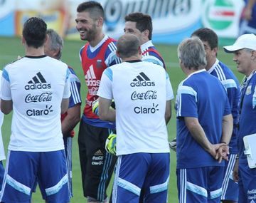 Se viene Holanda en semis: ¿Sabella vuelve a la línea de cinco defensores?