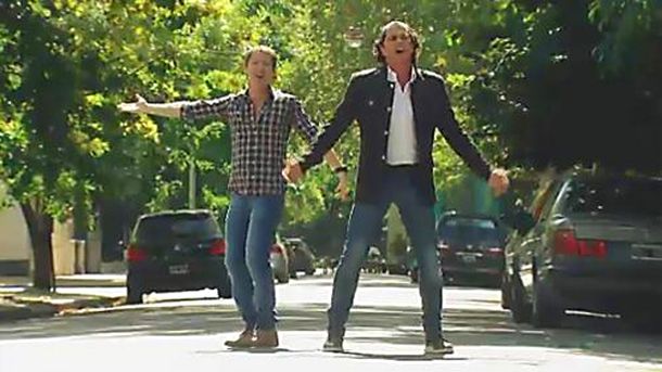 El desopilante baile de Adrián Suar junto a Carlos Vives