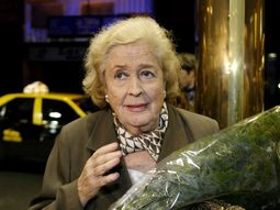 la increible historia de solidaridad entre china zorrilla y un taxista la increible historia de solidaridad entre china zorrilla y un taxista