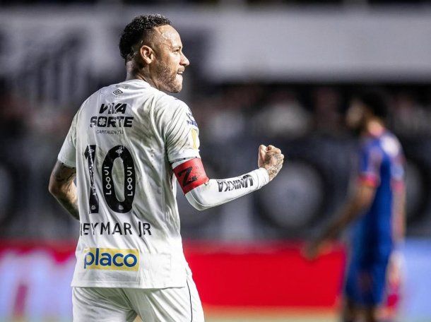 Video: otro golazo de Neymar para que Santos siga soñando en el Paulistao