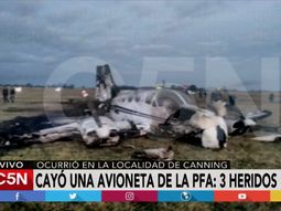 Cayó avioneta de la Policía: hay 3 heridos