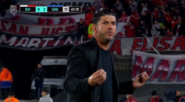 ¿Era para roja? La curiosa expulsión del jugador de Godoy Cruz