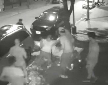 Brutal ataque de rugbiers a un joven a la salida de un bar