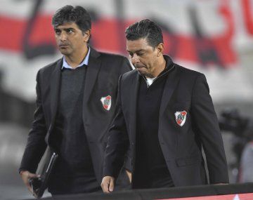 Alerta en River por posible brote de Covid-19 a horas del partido con Colo Colo
