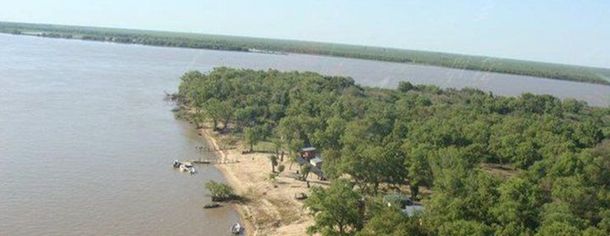 Volcó una lancha y hay cuatro personas desaparecidas