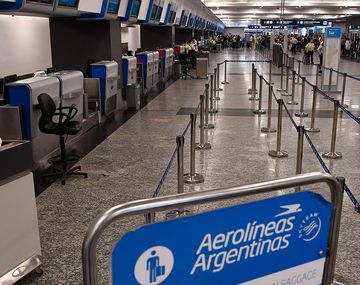 Aerolíneas Argentinas ya funciona como low cost: ¿qué empezó a cobrar?