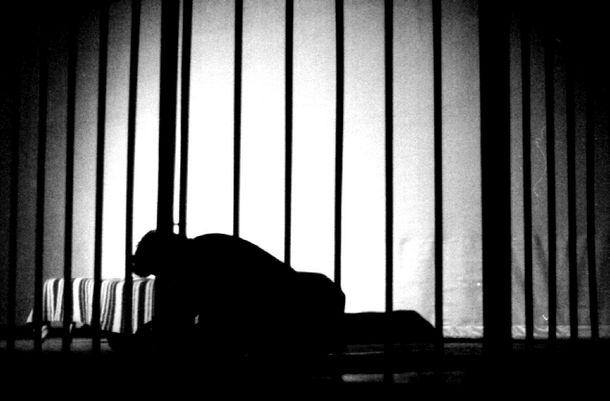 Un preso no fue a declarar porque quería seguir durmiendo