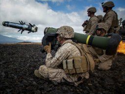 Avance de la OTAN: en plena tensión con Rusia, Estados Unidos envía misiles a Finlandia