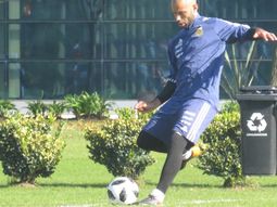 Mascherano en el entrenamiento de la Selección - Crédito:&nbsp;@Argentina