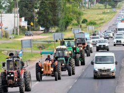 el campo llama a un tractorazo contra javier milei: cuando es y que piden
