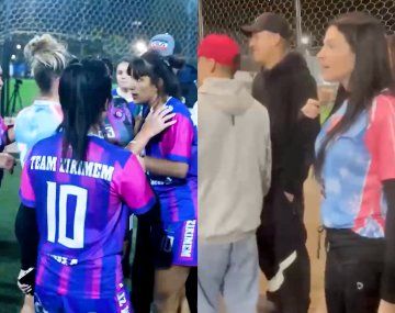 El equipo de Chiara Mancuso, a las piñas en un torneo de fútbol femenino.