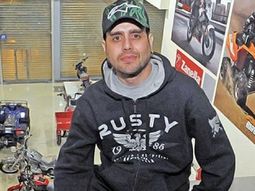 Internarán a Carlos Nair. Internarán a Carlos Nair.