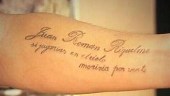 un jugador de lanus revelo su tatuaje en honor a riquelme un jugador de lanus revelo su tatuaje en honor a riquelme