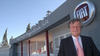 industriales dicen que el dolar esta retrasado hace mucho y lo piden a $18 industriales dicen que el dolar esta retrasado hace mucho y lo piden a $18