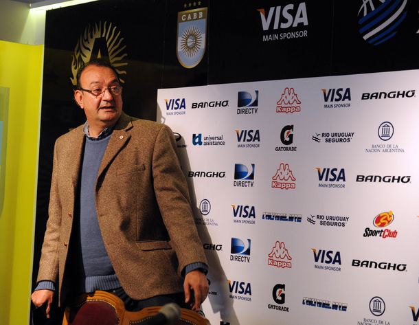 Renunció el presidente de la Confederación Argentina de Básquet