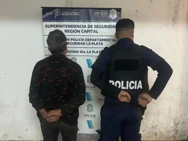 Horror en Tolosa: murió un bebé de 2 meses por múltiples golpes y detuvieron a sus padres