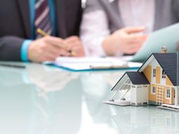 Arranca el descongelamiento de los créditos UVA: cuotas y plazos