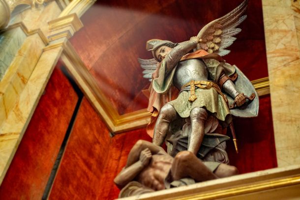 San Muguel arcángel