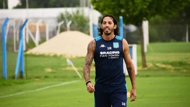 Ezequiel Schelotto se despidió de Racing y apuntó contra Fernando Gago