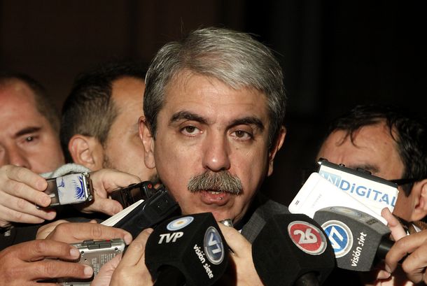 Aníbal descartó una alianza Macri-Massa: No tienen nada que ver uno con otro