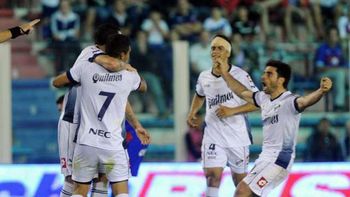 quilmes aprovecho su chance y festejo ante tigre quilmes aprovecho su chance y festejo ante tigre