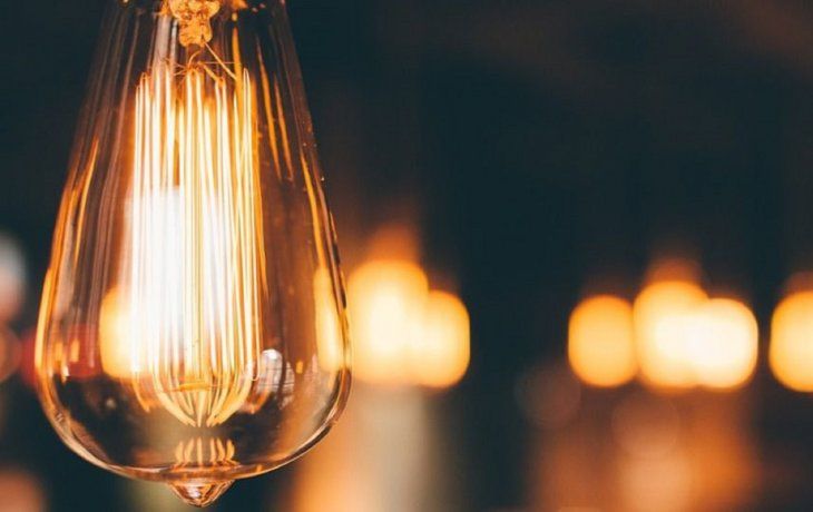 El Gobierno avanza en la actualización de las tarifas de gas y luz y en su segmentación