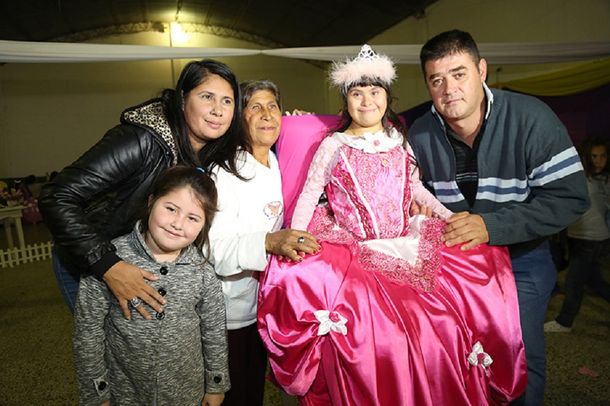 Emotivo: una nena con síndrome de down cumplió su sueño gracias a una campaña