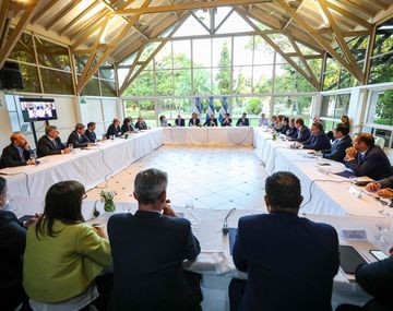 Encabezado por el presidente Alberto Fer&aacute;ndez, se re&uacute;ne el Comit&eacute; de Crisis en la Quinta de Olivos