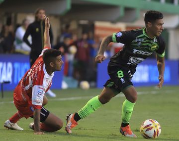 Defensa y Justicia le ganò a Argentinos Juniors y lidera en la Superliga