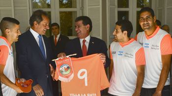 scioli se reunio en asuncion con el presidente de paraguay, horacio cartes