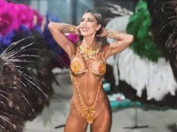 La esposa de Lisandro Martínez bailó en el carnaval de Gualeguay