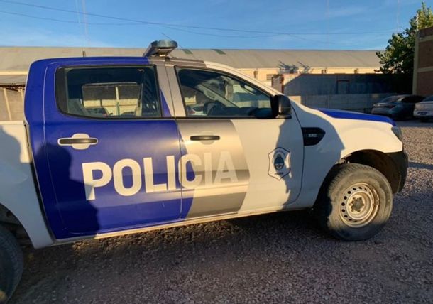 Coronel Pringles: dos muertos y tres heridos por choque entre un auto y un camión en la ruta 85