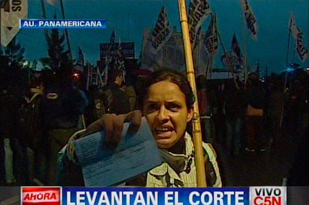 Trabajadores de Kraft cortaron Panamericana en General Pacheco