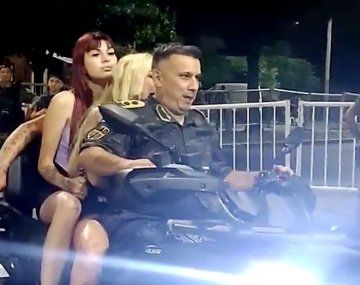Un policía quiso entrar al show de Los Piojos en un cuatriciclo con dos mujeres