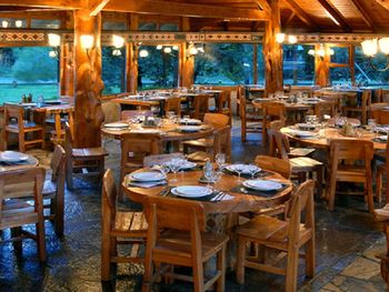 Un turista brasileño murió atragantado con un pedazo de pollo en un restaurante de Bariloche