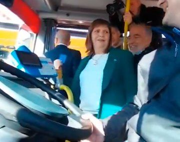 Bullrich se subió a un colectivo