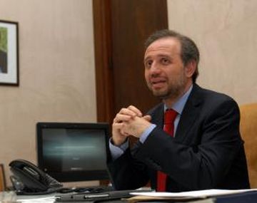 Sexo callejero en pleno Belgrano. No tiene la onda del TC pero...